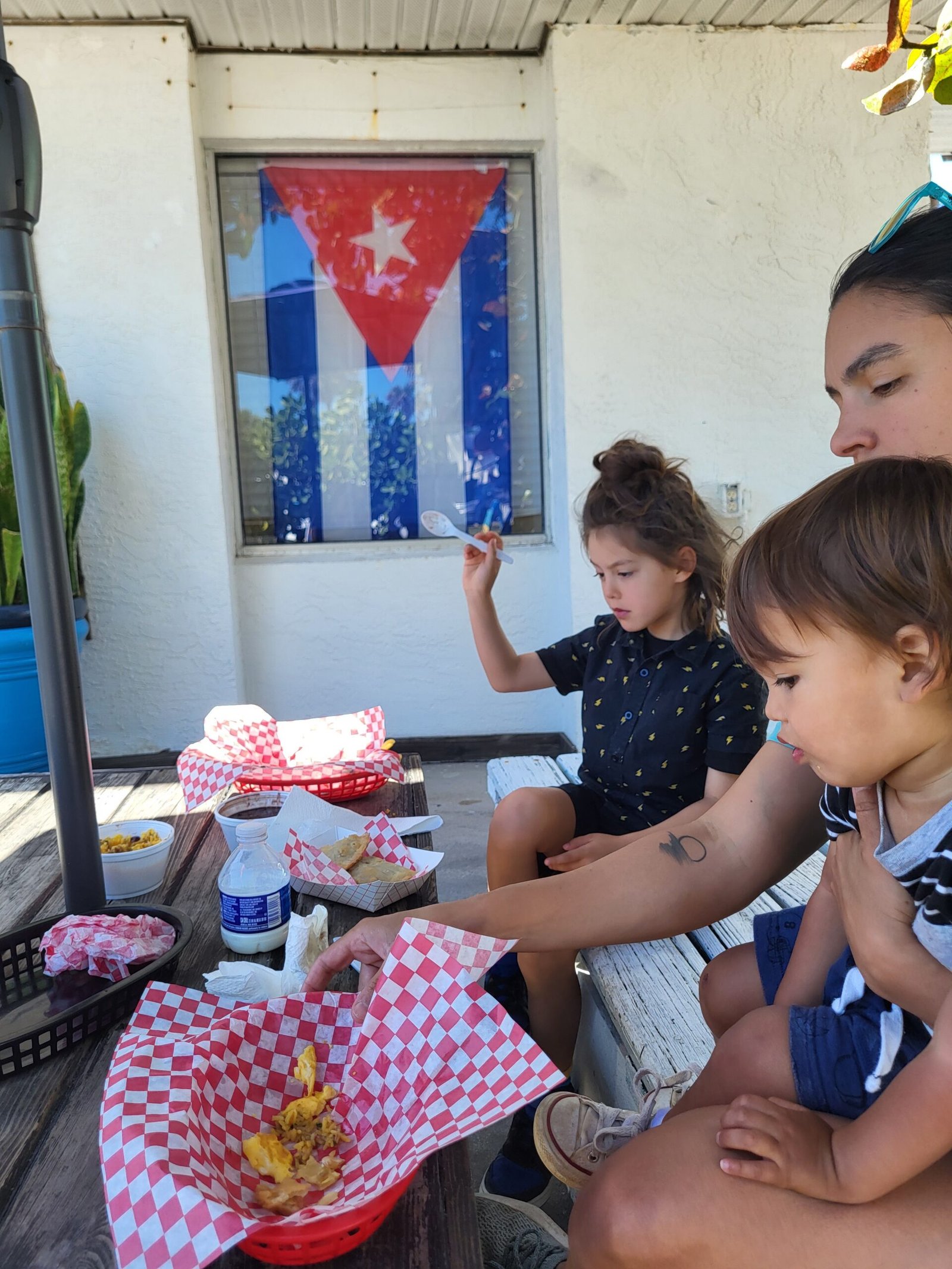 nautical cafe - things to do in vero beach with kids