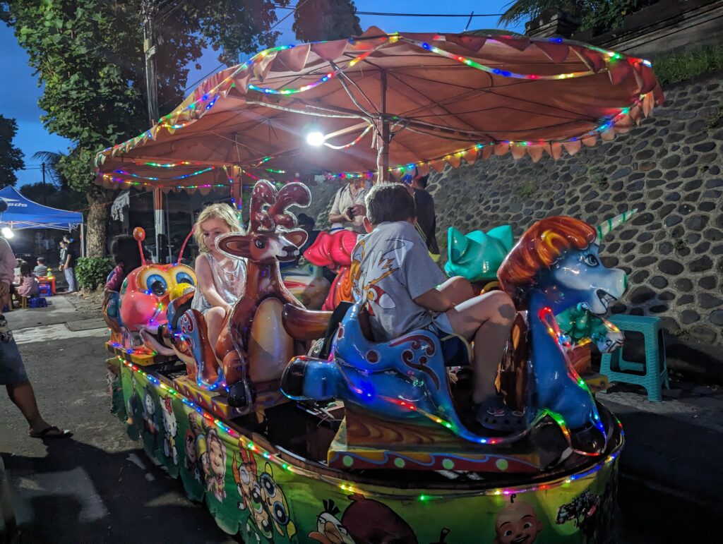 Bali Night Markets - Kids Carnival Rides Tabanan