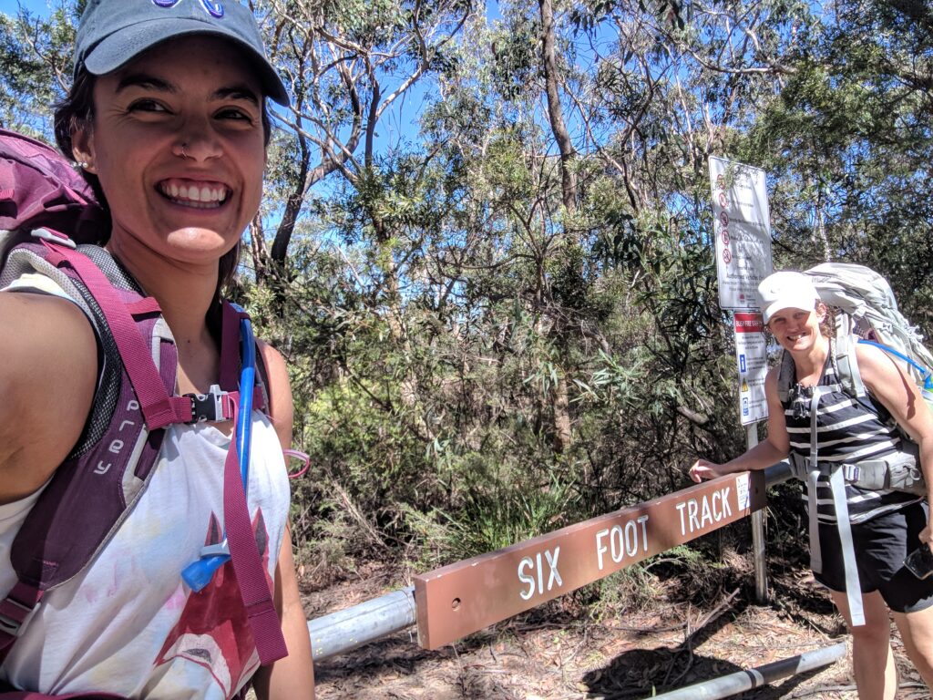 Hiking the 6 foot track in Blue Mountains Australia