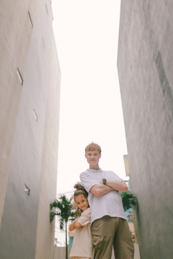 Family portrait photos on the beach in Da Nang